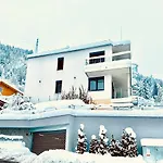 Exklusive Penthousewohnung Mit Tesla-wallbox In Apartment *