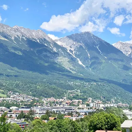 Апартаменти Exklusive Penthousewohnung Mit Tesla-wallbox In