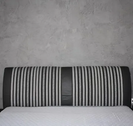 Апартаменти Exklusive Penthousewohnung Mit Tesla-wallbox In *