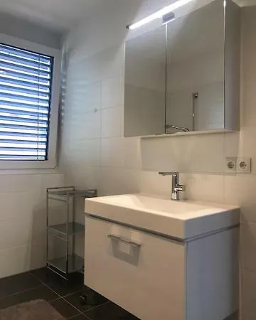 Exklusive Penthousewohnung Mit Tesla-wallbox In Apartamento Innsbruck