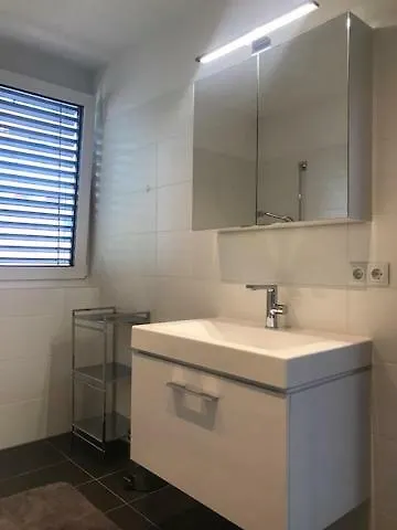 Exklusive Penthousewohnung Mit Tesla-wallbox In Apartment Innsbruck