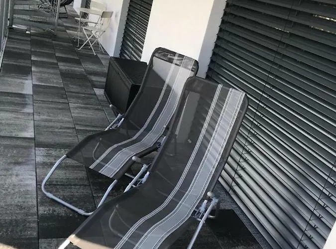 Exklusive Penthousewohnung Mit Tesla-wallbox In *