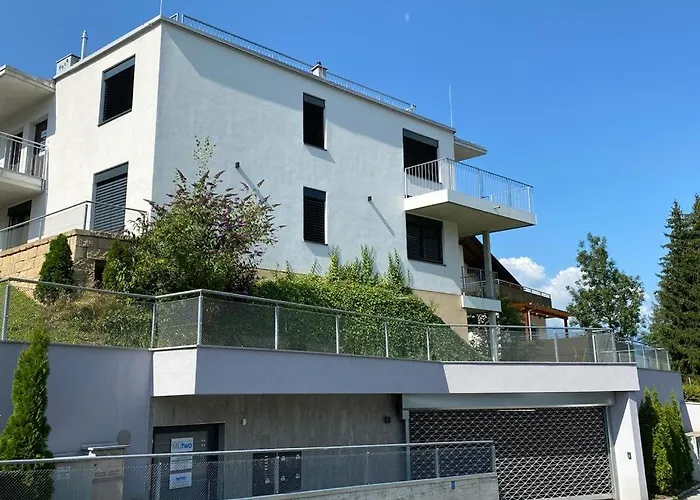 Exklusive Penthousewohnung Mit Tesla-wallbox In *